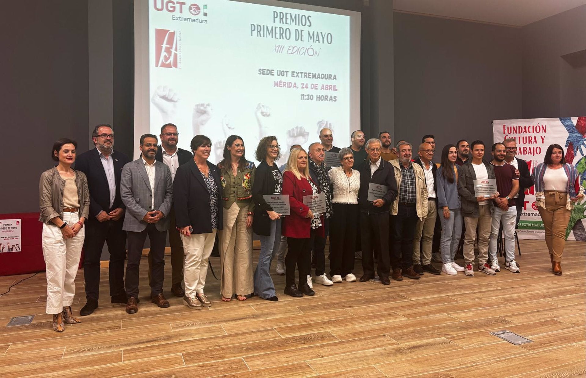 La Fundación Cives o la sección sindical de BA Glass reconocidos en los XIII Premios Primero de Mayo de UGT Extremadura La Fundación Cives o la sección sindical de BA Glass reconocidos en los XIII Premios Primero de Mayo de UGT Extremadura