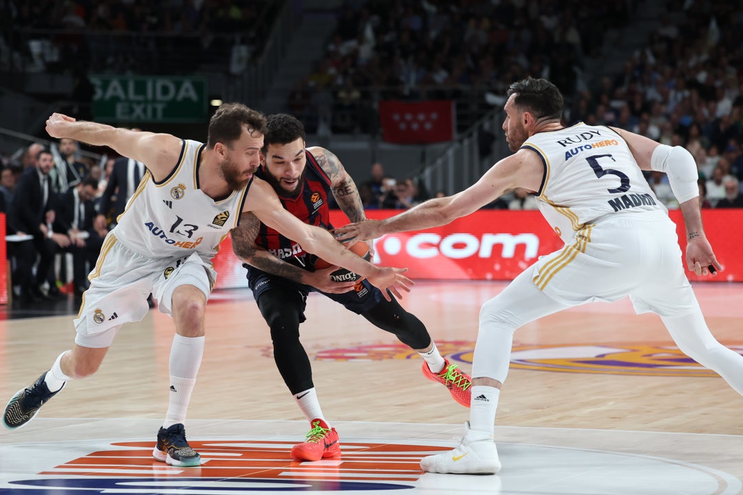 El Real Madrid, a un paso de la Final Four El Real Madrid, a un paso de la Final Four