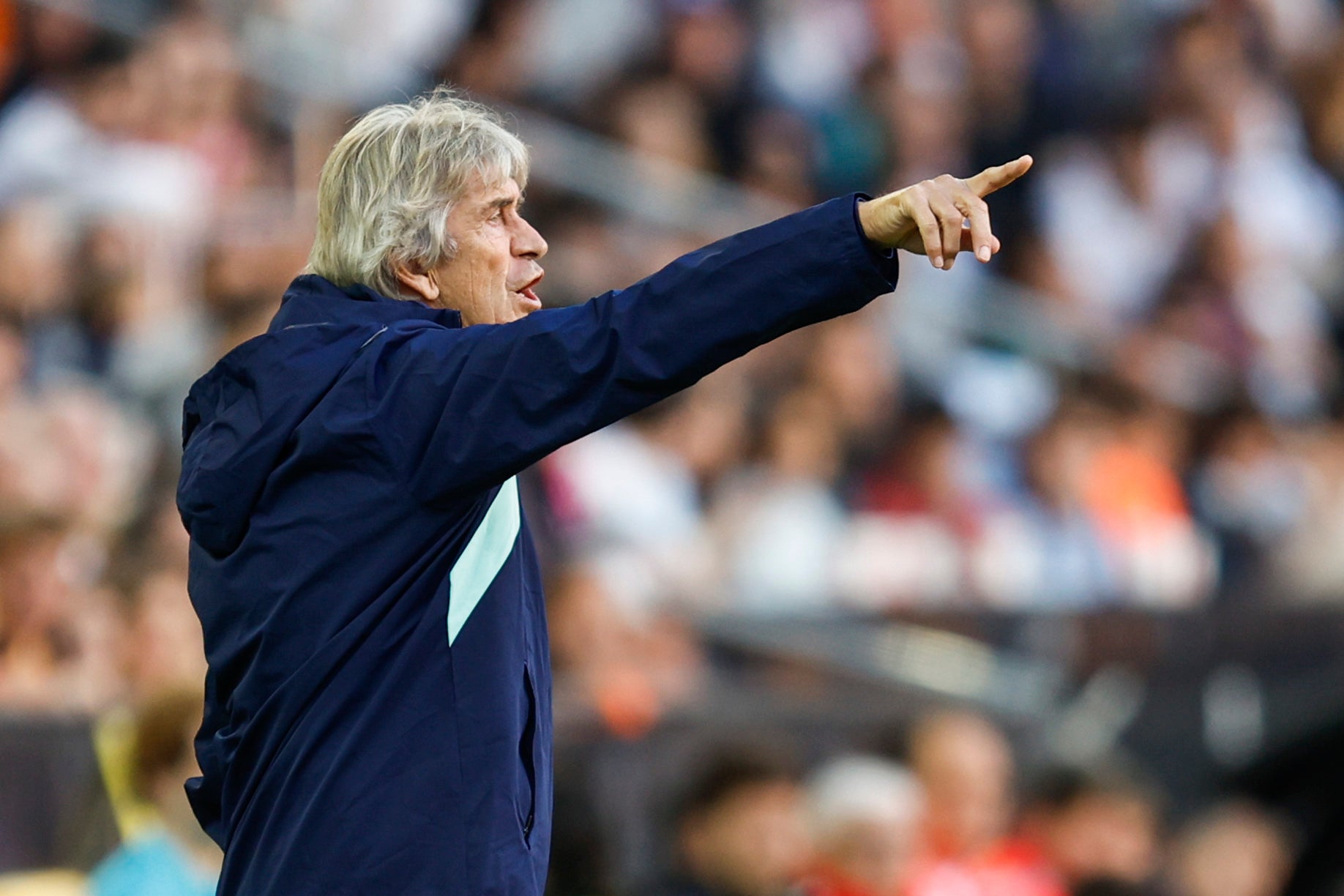 Pellegrini: "No cambio ganar al Sevilla y acabar el 15 ó el 16" Pellegrini: "No cambio ganar al Sevilla y acabar el 15 ó el 16"