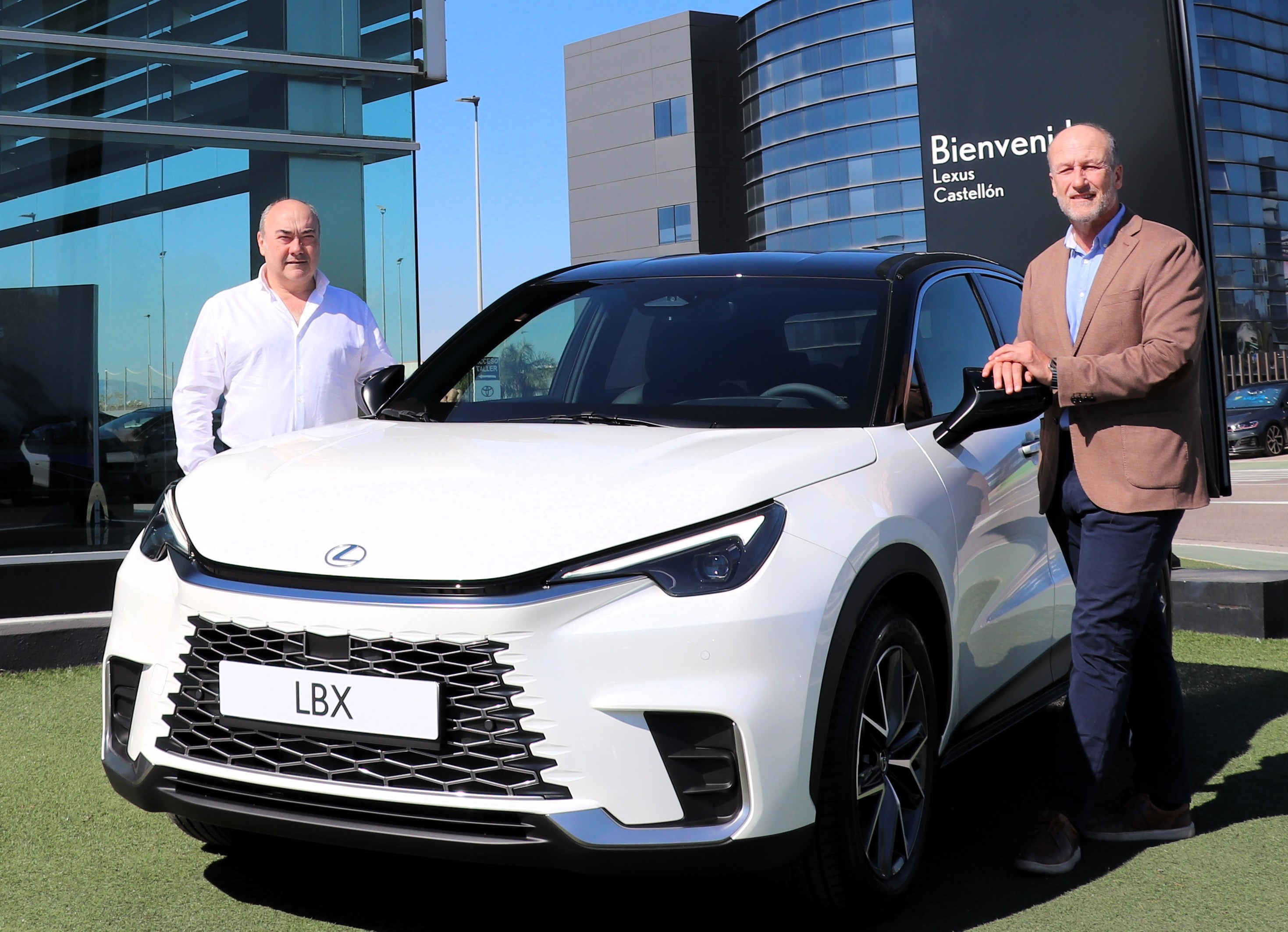 Miguel Barrera disfrutará del Lexus LBX como embajador de la marca Miguel Barrera disfrutará del Lexus LBX como embajador de la marca