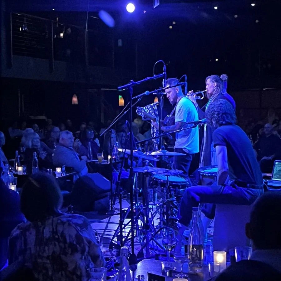 Jenny and the Mexicats: la música que fusiona personalidades sin prejuicios que llega a Cádiz este viernes Jenny and the Mexicats: la música que fusiona personalidades sin prejuicios que llega a Cádiz este viernes