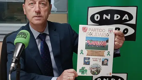 Los veteranos del CF Los Santos y de la AD Torrejón jugarán el sábado un partido solidario para visibilizar y concienciar sobre la ELA Carlos Lozano, presidente del equipo de veteranos del Club de Fútbol Los Santos