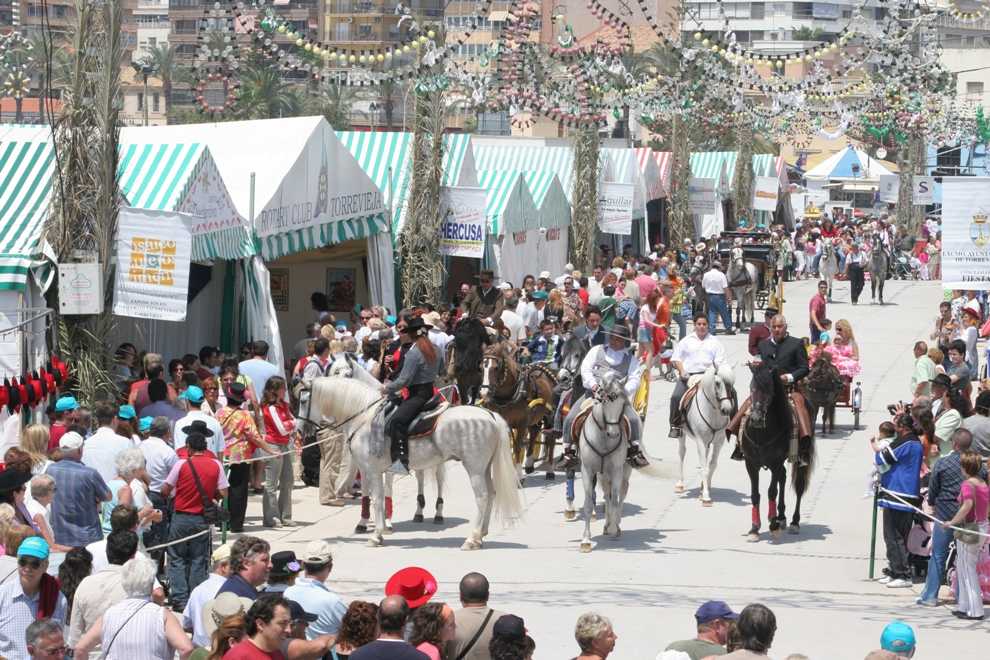 Torrevieja celebrará el homenaje a su Feria de Mayo en el Parque de la Estación del 9 al 12 de mayo Torrevieja celebrará el homenaje a su Feria de Mayo en el Parque de la Estación del 9 al 12 de mayo