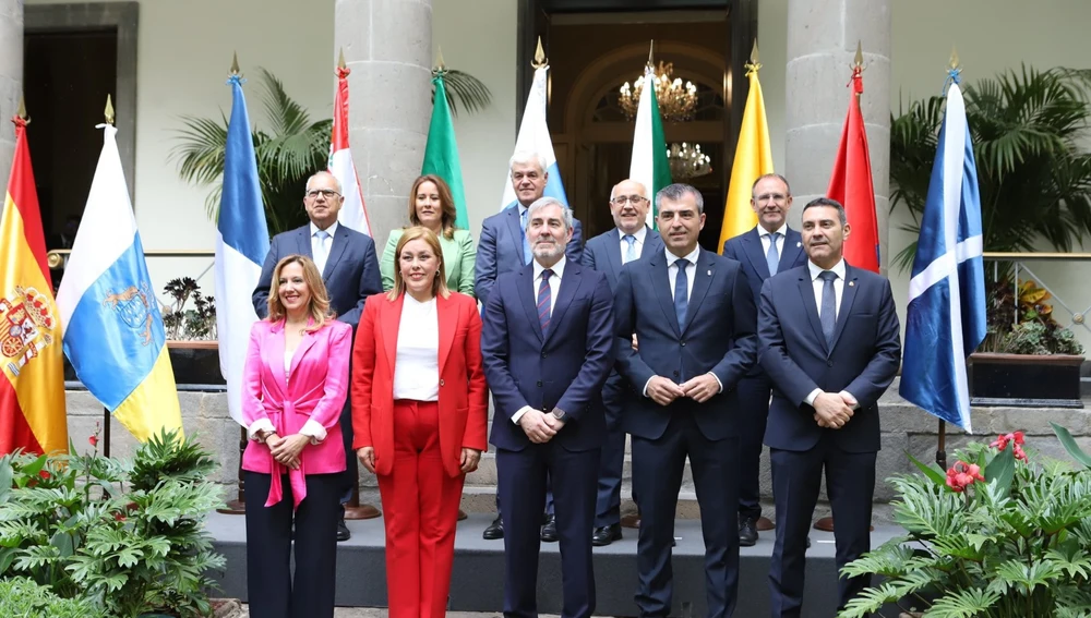 El Parlamento de Canarias acoge la 1ª Conferencia de Presidentes de Cabildos El Parlamento de Canarias acoge la 1ª Conferencia de Presidentes de Cabildos