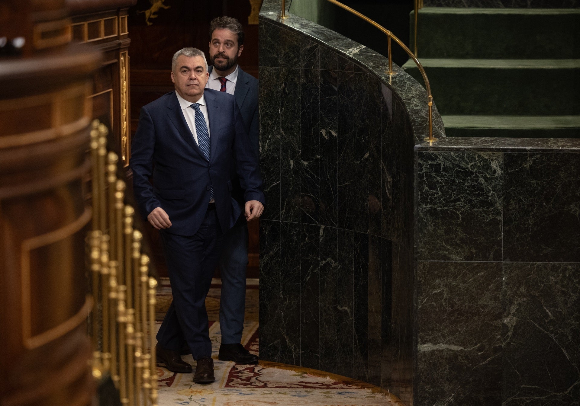 La UCO analiza conversaciones que vinculan a Santos Cerdán con adjudicaciones a la constructora Acciona La UCO analiza conversaciones que vinculan a Santos Cerdán con adjudicaciones a la constructora Acciona