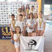 El Club de Natación de Benidorm logra 16 medallas en el Autonómico de Salvamento