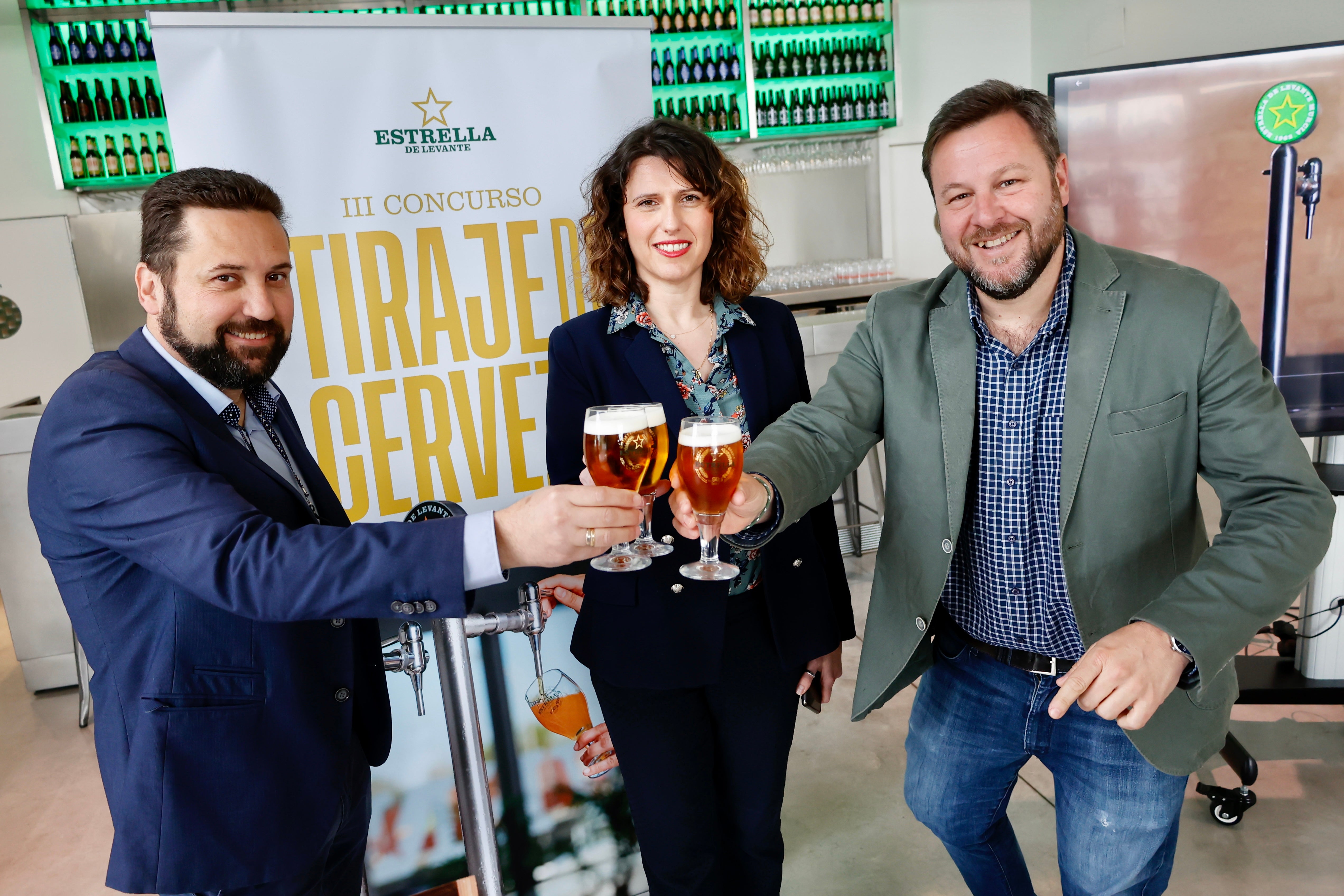 Estrella de Levante lanza el III Concurso de Tiraje de Cerveza con 3.500 euros en premios Estrella de Levante lanza el III Concurso de Tiraje de Cerveza con 3.500 euros en premios