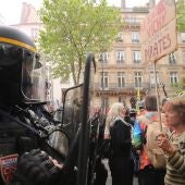 Al menos 45 detenidos durante las protestas por el Día del Trabajador en París
