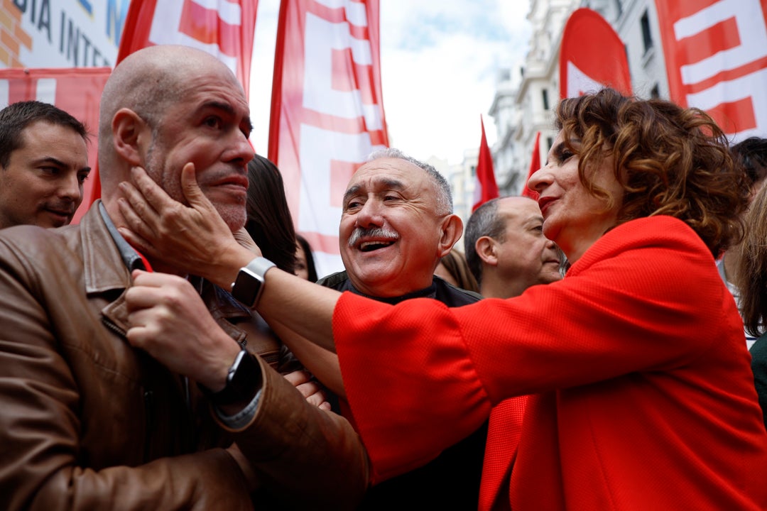 Sindicatos y Gobierno priman los mensajes políticos sobre los laborales en la manifestación del Primero de mayo Sindicatos y Gobierno priman los mensajes políticos sobre los laborales en la manifestación del Primero de mayo