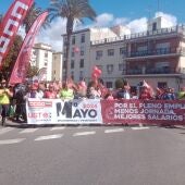  Varios centenares de personas reivindican por las calles de Mérida pleno empleo, menos jornada, mejores salarios y más democracia