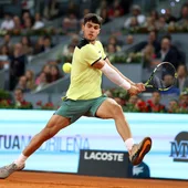 Carlos Alcaraz en el partido ante Rublev en el Mutua Madrid Open Carlos Alcaraz en el partido ante Rublev en el Mutua Madrid Open
