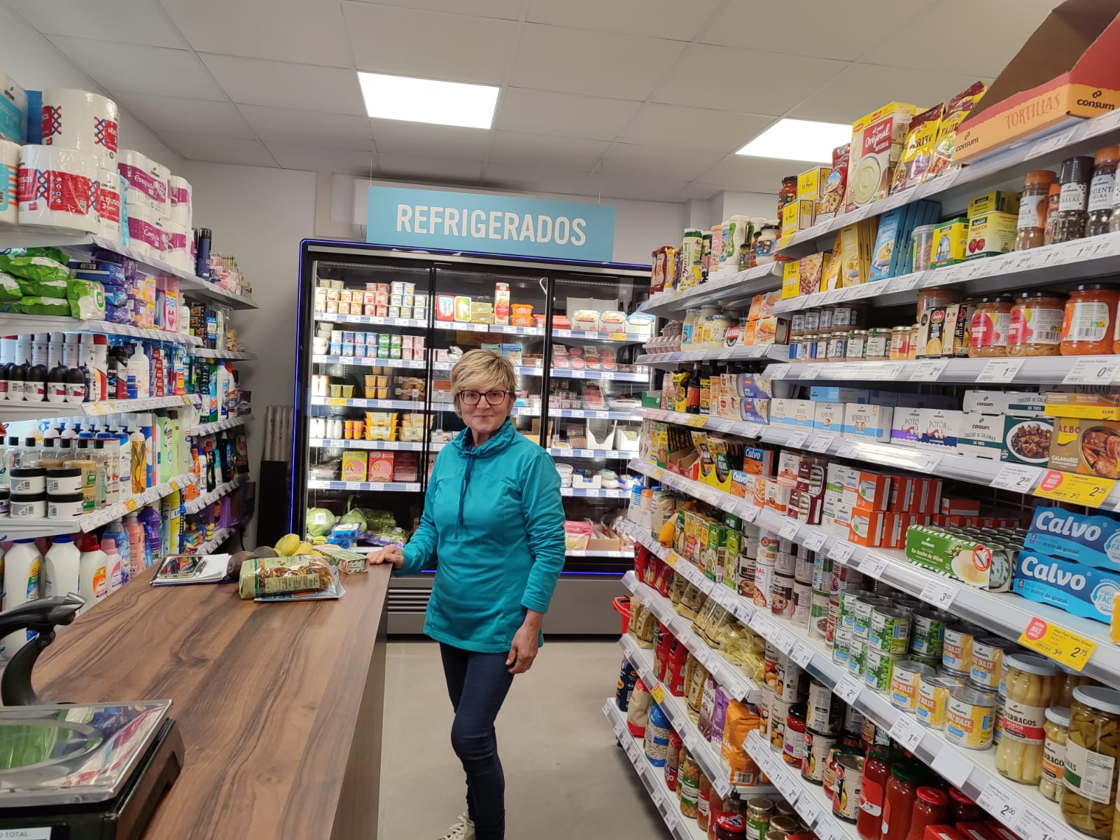 Pina de Montalgrao abre la 'Tiendica' tras diez años sin prestar el servicio Pina de Montalgrao abre la 'Tiendica' tras diez años sin prestar el servicio