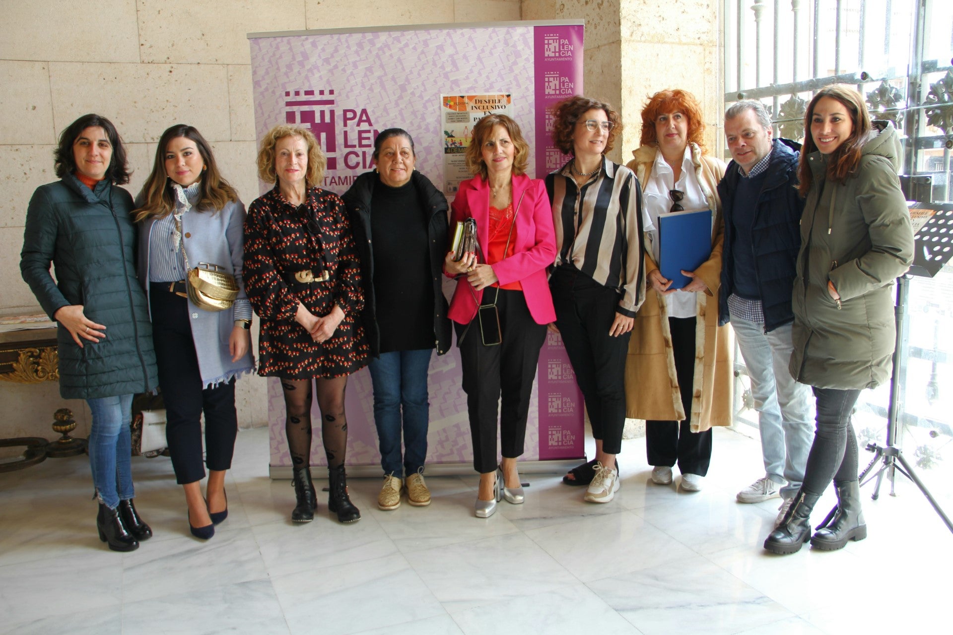 La Plaza Mayor de Palencia se convertirá el 4 de mayo en pasarela de un desfile solidario e inclusivo La Plaza Mayor de Palencia se convertirá el 4 de mayo en pasarela de un desfile solidario e inclusivo
