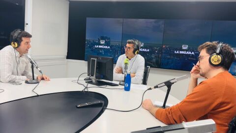 Tert&uacute;lia a La Br&uacute;ixola