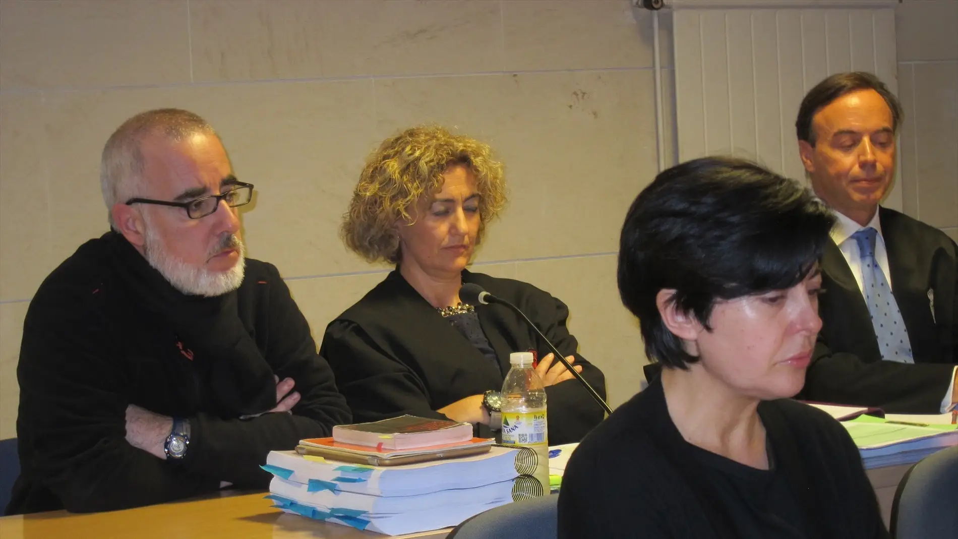 Imagen de archivo de Alfonso Basterra y Rosario Porto, durante el juicio por el caso Asunta. Imagen de archivo de Alfonso Basterra y Rosario Porto, durante el juicio por el caso Asunta.