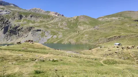 Ibón de Sabocos Ibón de Sabocos