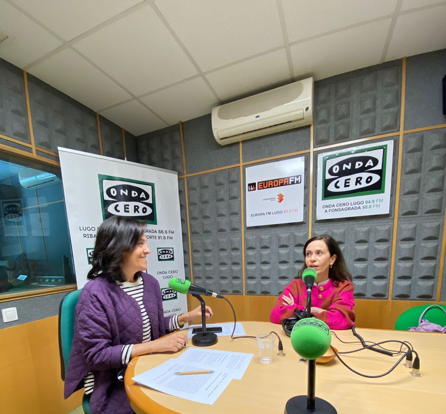 Ángeles Caballero presenta en Lugo "Los parques de atracciones también cierran" Ángeles Caballero presenta en Lugo "Los parques de atracciones también cierran"