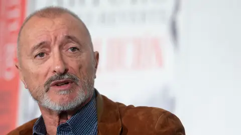 El escritor Arturo Pérez-Reverte El escritor Arturo Pérez-Reverte