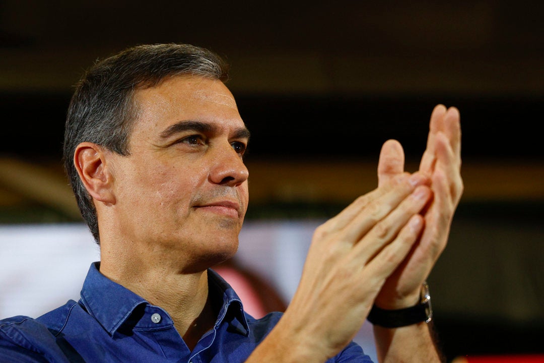 Sánchez carga contra PP y Vox tras el informe de la ONU y avisa de que defenderá la democracia Sánchez carga contra PP y Vox tras el informe de la ONU y avisa de que defenderá la democracia