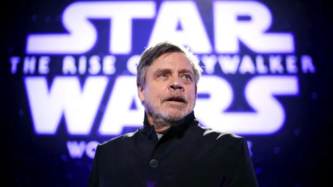 Imagen de archivo del actor estadounidense, Mark Hamill, durante el estreno de la última película de Star Wars