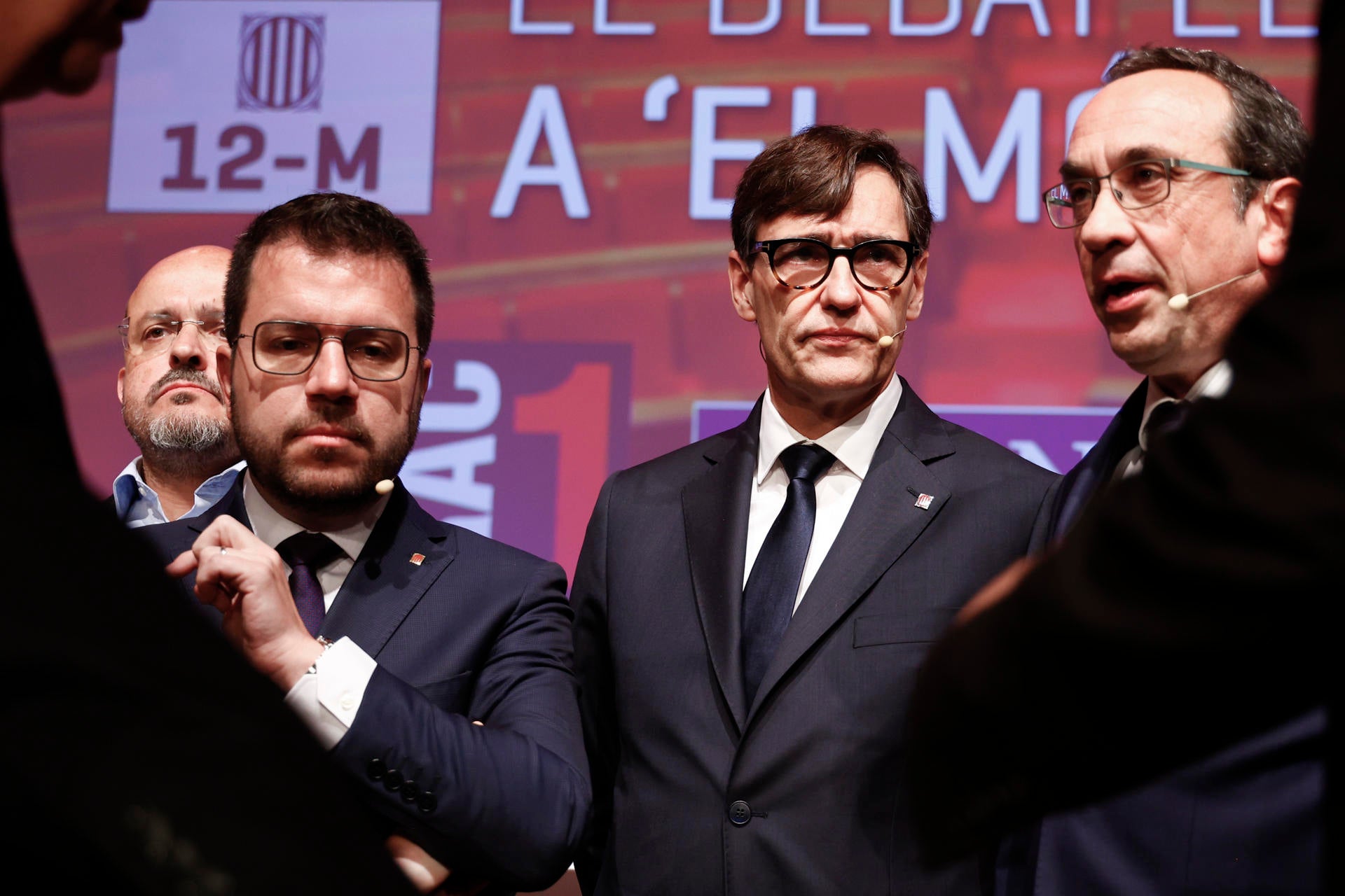 Tertulia: Lo que dicen las últimas encuestas sobre las elecciones catalanas