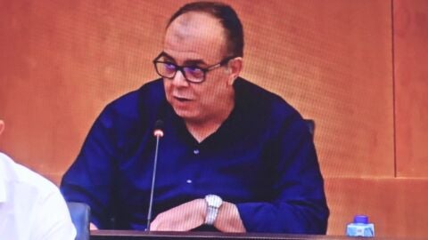 El PSOE de Benidorm recuerda la subida del 72% de la basura ejecutada por el PP local y éste replica que se debe a los nuevos impuestos estatales El PSOE de Benidorm recuerda la subida del 72% de la basura ejecutada por el PP local y éste replica que se debe a los nuevos impuestos estatales