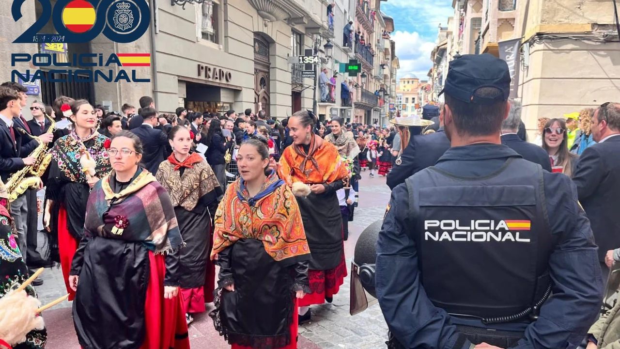 Más de 30.000 personas disfrutaron del Primer Viernes de Mayo sin incidentes