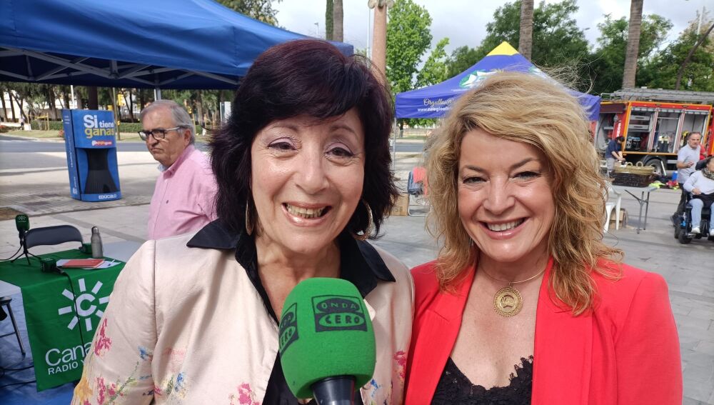 Programa especial Más de Uno Huelva emitido en directo desde la Plaza XII de Octubre con motivo de la Ruta Enfermera