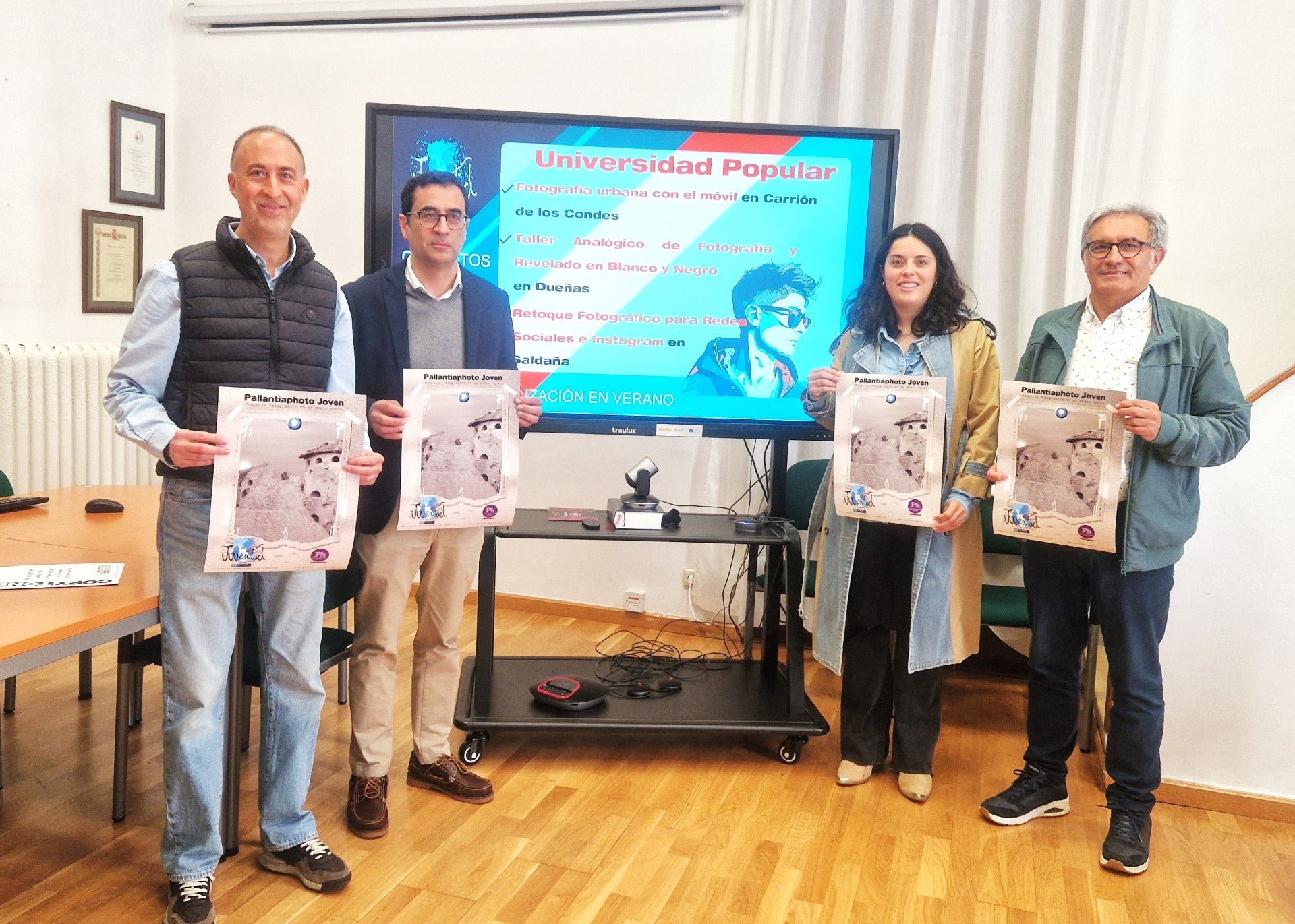 Diputación de Palencia apuesta por la formación fotográfica con el Taller Pallantiaphoto Joven. 2024” y los cursos de verano con la UPP Diputación de Palencia apuesta por la formación fotográfica con el Taller Pallantiaphoto Joven. 2024” y los cursos de verano con la UPP
