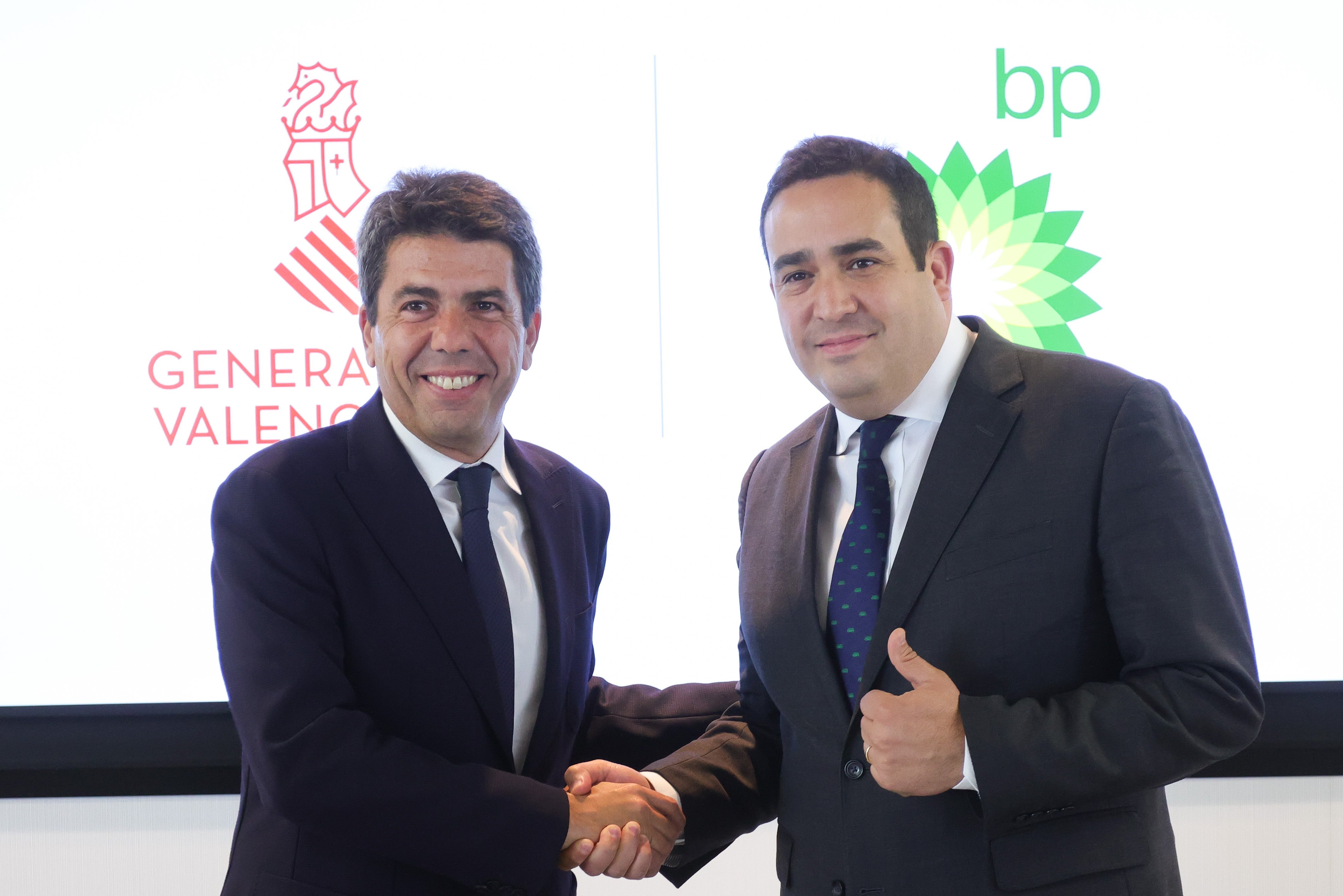Mazón anuncia que la planta de hidrógeneo verde HyVal generará 5.000 empleos en Castellón Mazón anuncia que la planta de hidrógeneo verde HyVal generará 5.000 empleos en Castellón