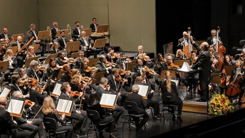 Dos siglos de la Novena sinfonía de Beethoven: ¿por qué es tan extraordinaria?