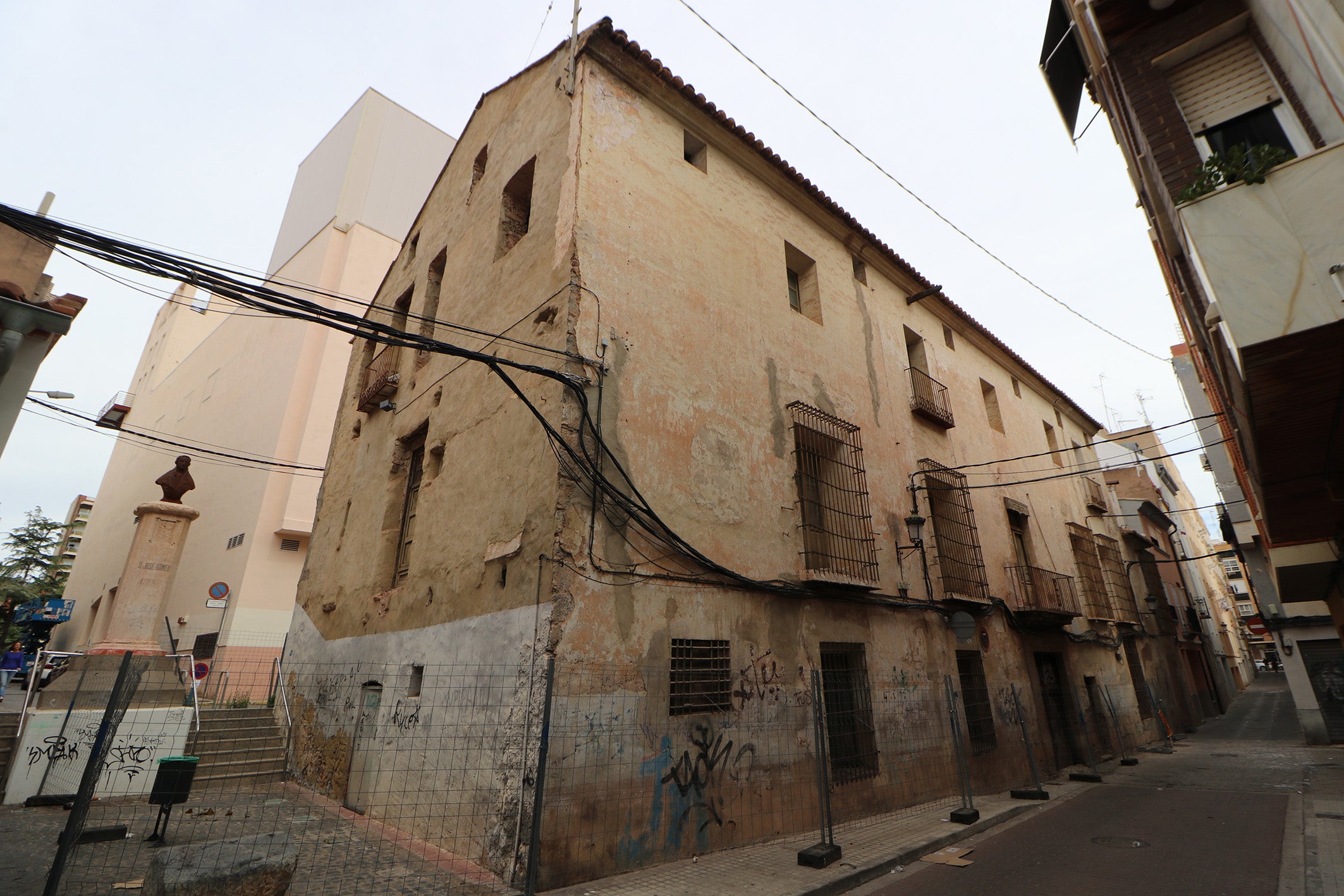 Rehabilitación de La Casa Romeu de Sagunto: Arranca la primera fase de los trabajos Rehabilitación de La Casa Romeu de Sagunto: Arranca la primera fase de los trabajos