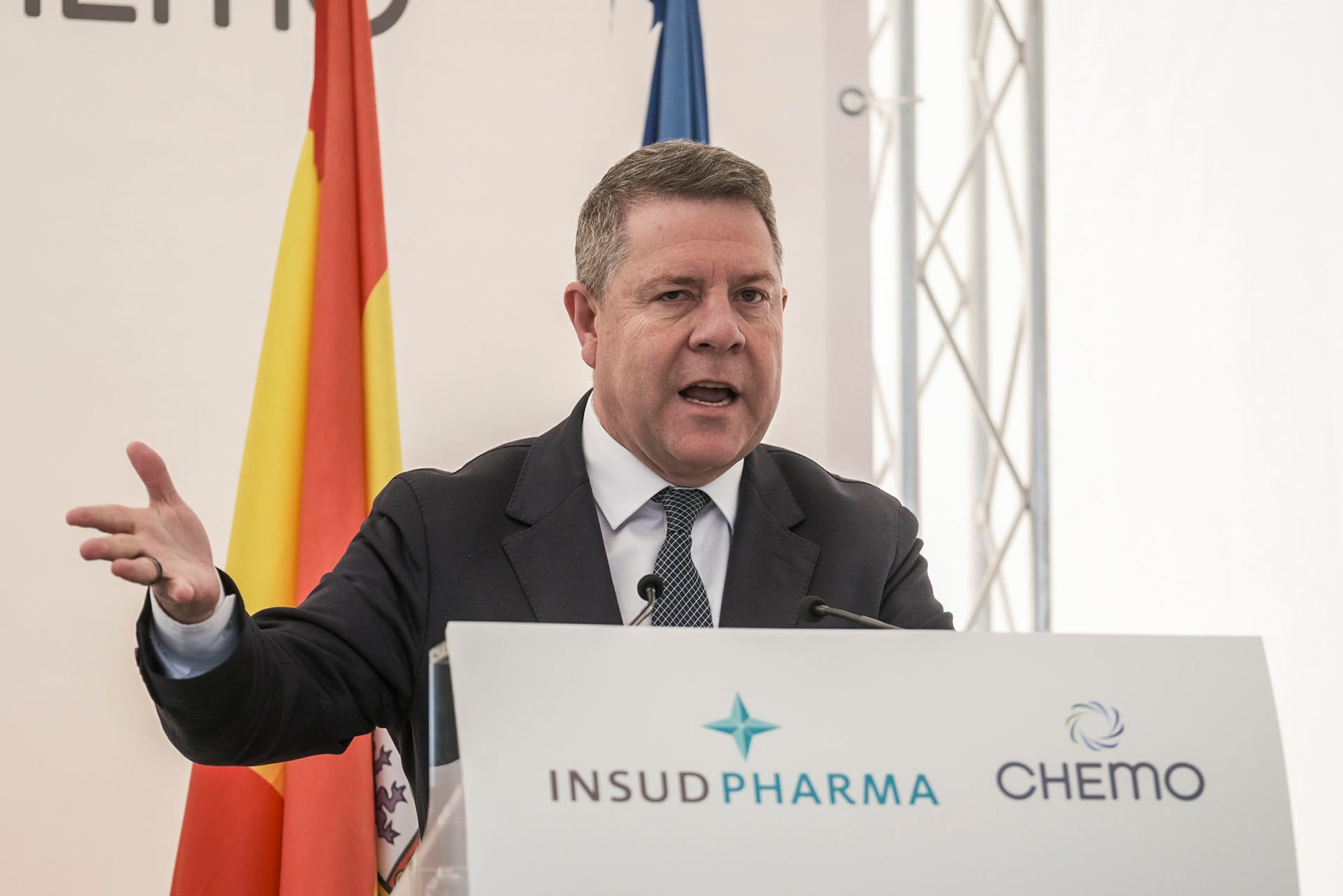 Page critica a Urtasun y propone que la tauromaquia se desvincule de Cultura: "Es como poner al lobo a cuidar las ovejas" Page critica a Urtasun y propone que la tauromaquia se desvincule de Cultura: "Es como poner al lobo a cuidar las ovejas"