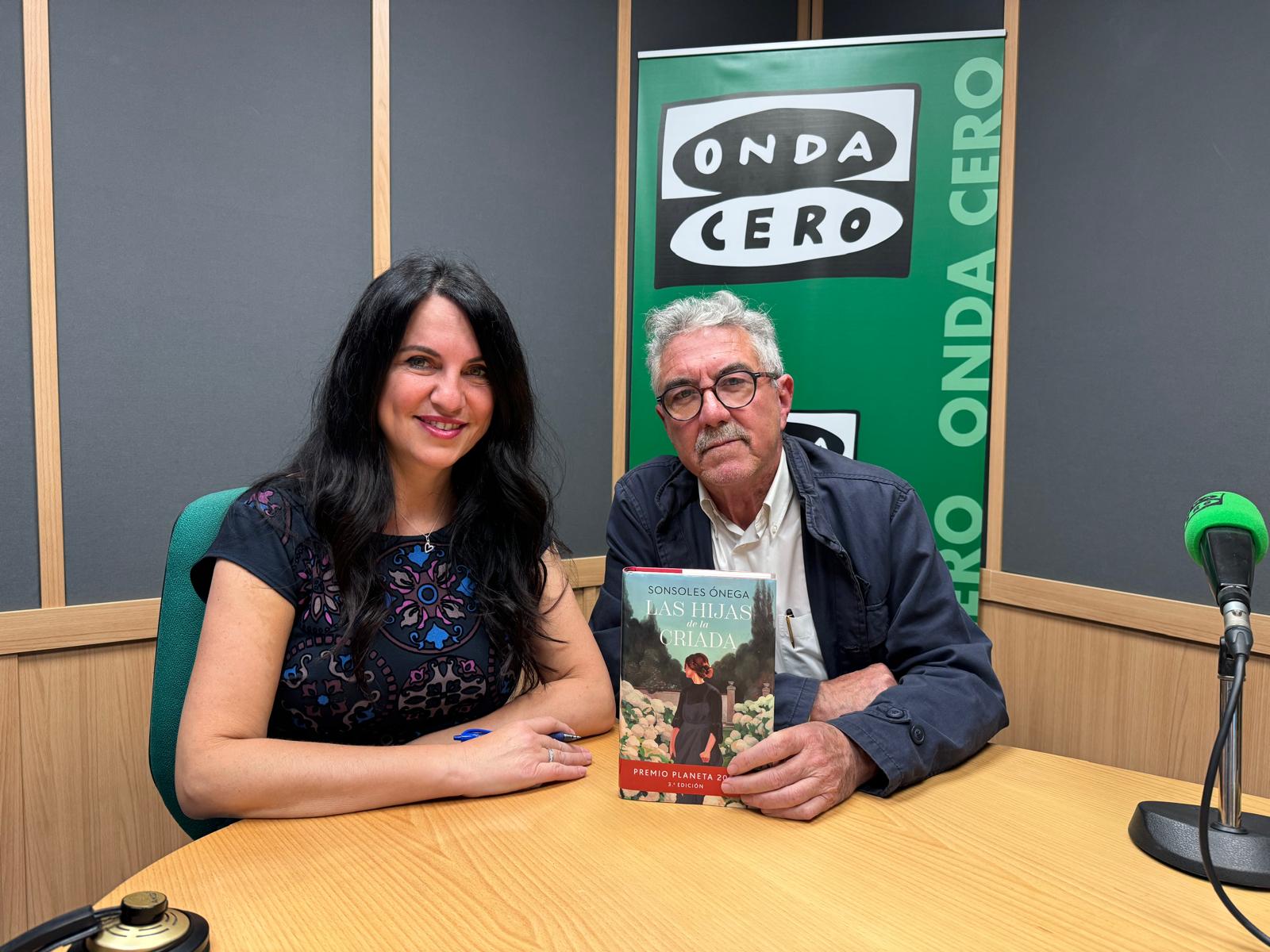 Sonsoles Ónega llega este sábado a las Veladas Literarias de Maestral Alicante para presentar 'Las hijas de la criada' Sonsoles Ónega llega este sábado a las Veladas Literarias de Maestral Alicante para presentar 'Las hijas de la criada'