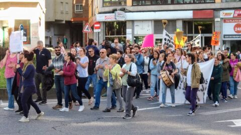 Manifestacion padres conserjes Vigo