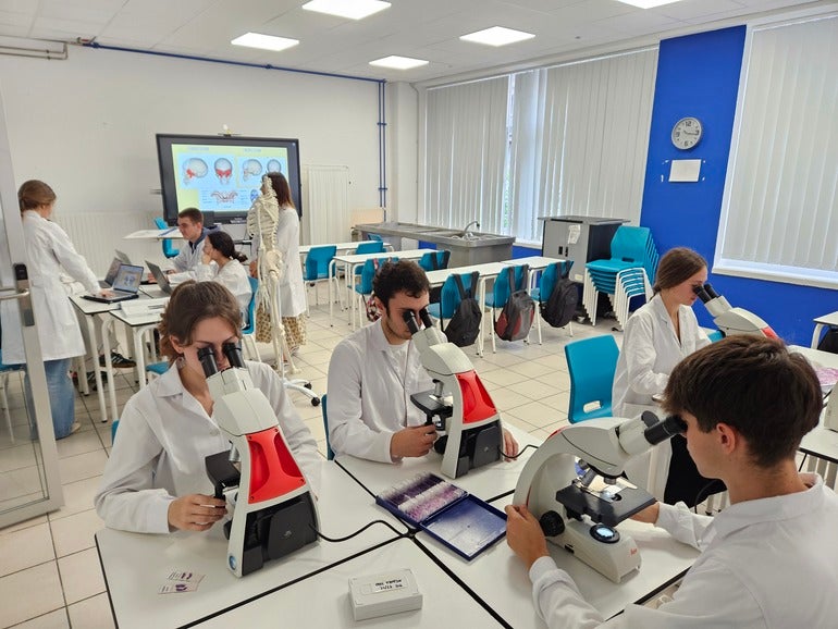 La FP vasca se refuerza con más plazas y mayor flexibilidad para estudiar a la carta La FP vasca se refuerza con más plazas y mayor flexibilidad para estudiar a la carta