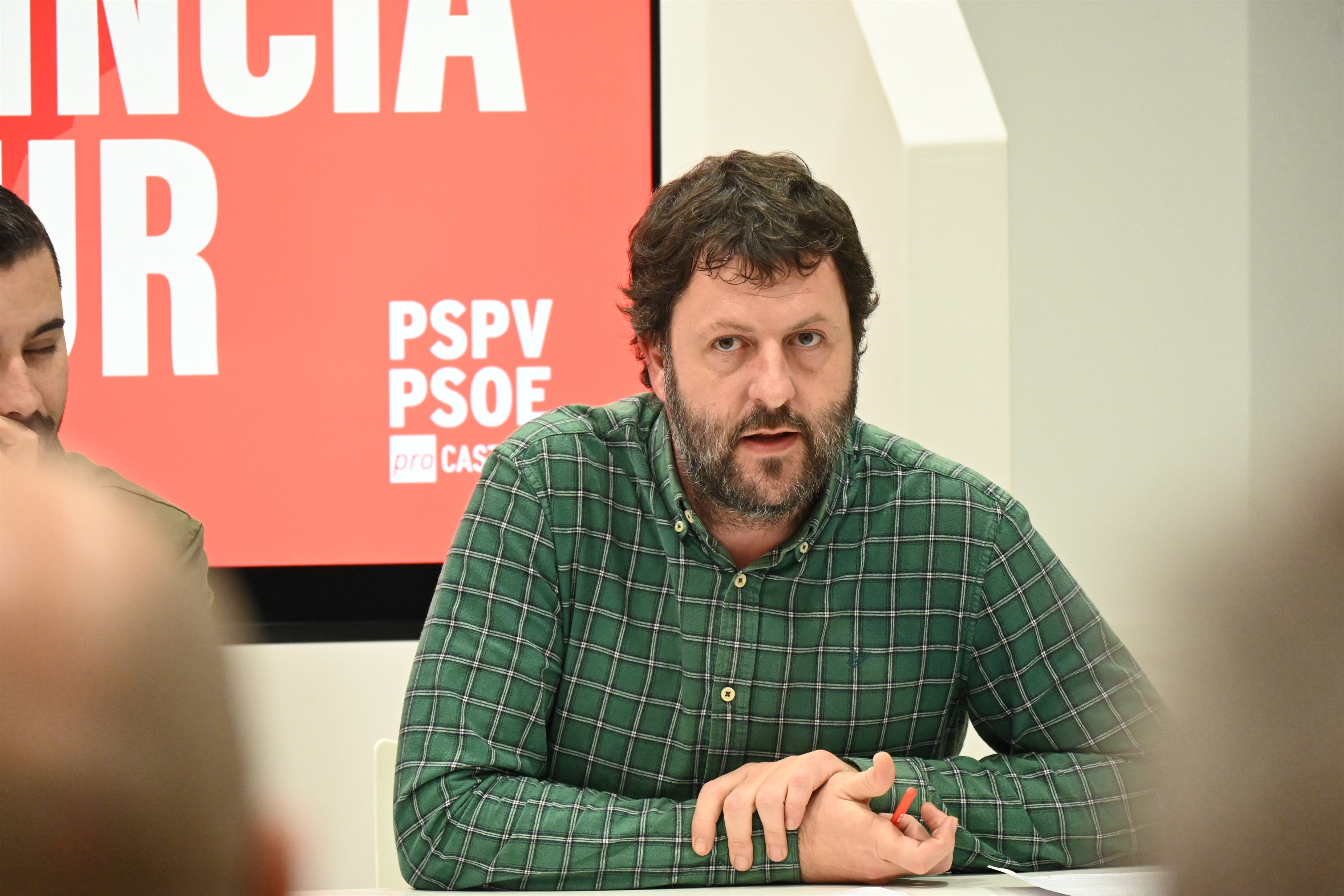 El PSPV aprueba la constitución del comité electoral para las europeas, que presidirá Joan Morales El PSPV aprueba la constitución del comité electoral para las europeas, que presidirá Joan Morales