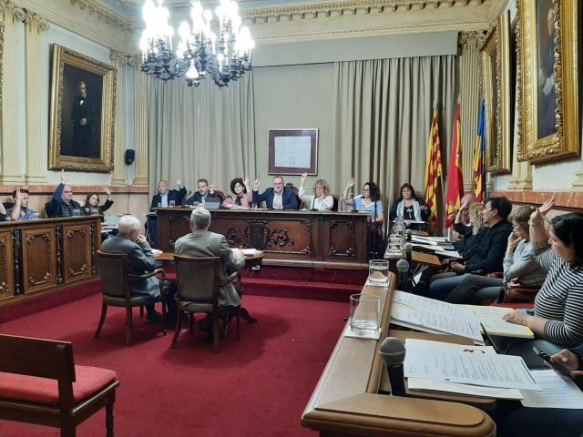 Bona acollida a la reordenació del Racó de Santa Llúcia i Cap de Creu de Vilanova i reclam de millores en el transport Bona acollida a la reordenació del Racó de Santa Llúcia i Cap de Creu de Vilanova i reclam de millores en el transport