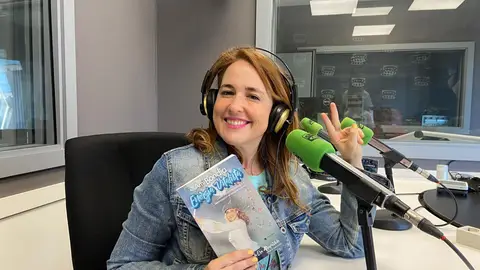 Ami Bondía, con su libro "Energía Vitalista" Ami Bondía, con su libro "Energía Vitalista"
