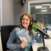 Ami Bondía, con su libro "Energía Vitalista" Ami Bondía, con su libro "Energía Vitalista"