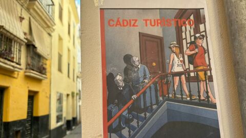 Uno de los carteles que hay en el centro de C&aacute;diz en contra de la turistificaci&oacute;n