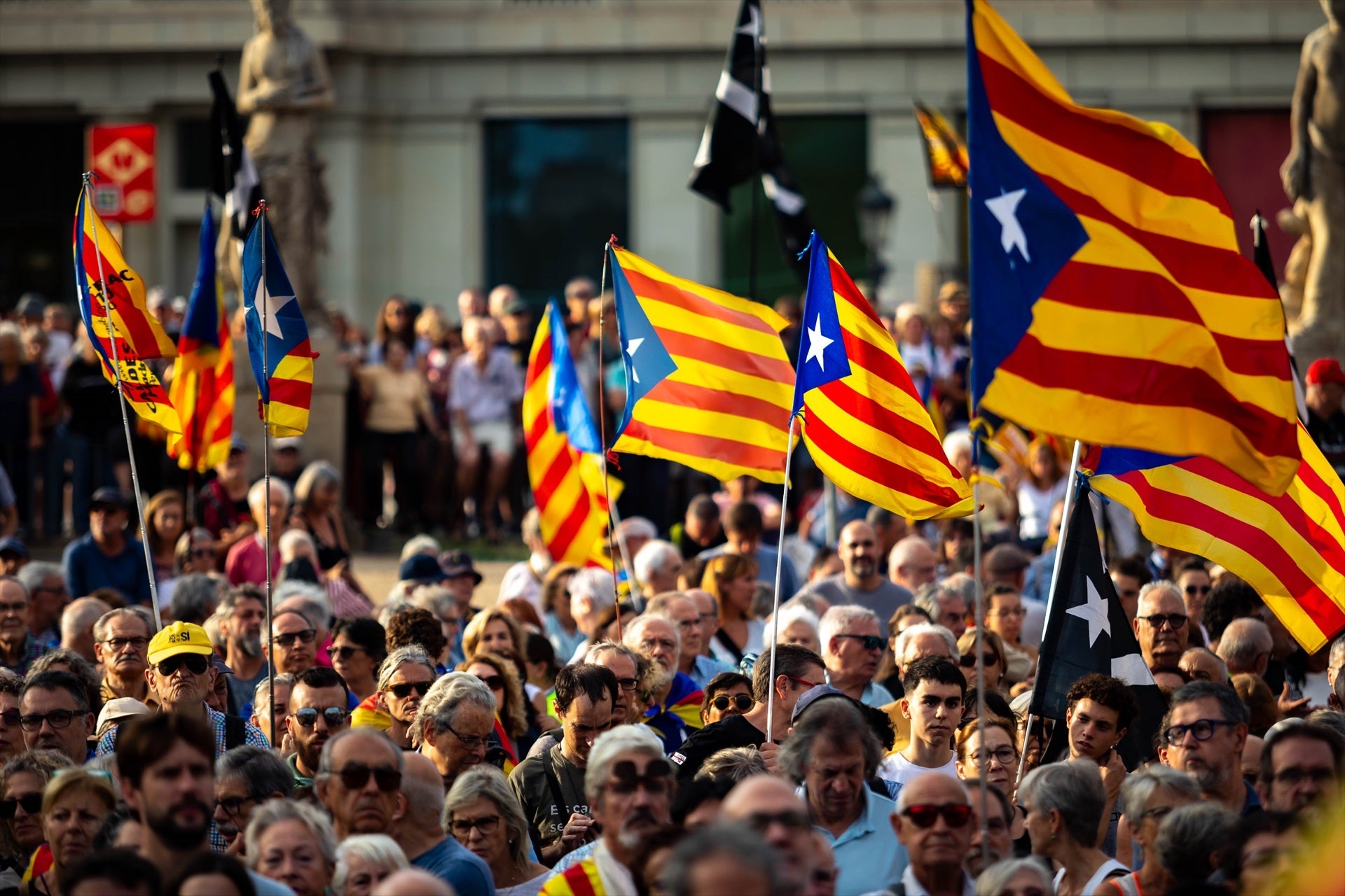 Por qué hay partidos en Cataluña que quieren la independencia: el origen del conflicto catalán Por qué hay partidos en Cataluña que quieren la independencia: el origen del conflicto catalán