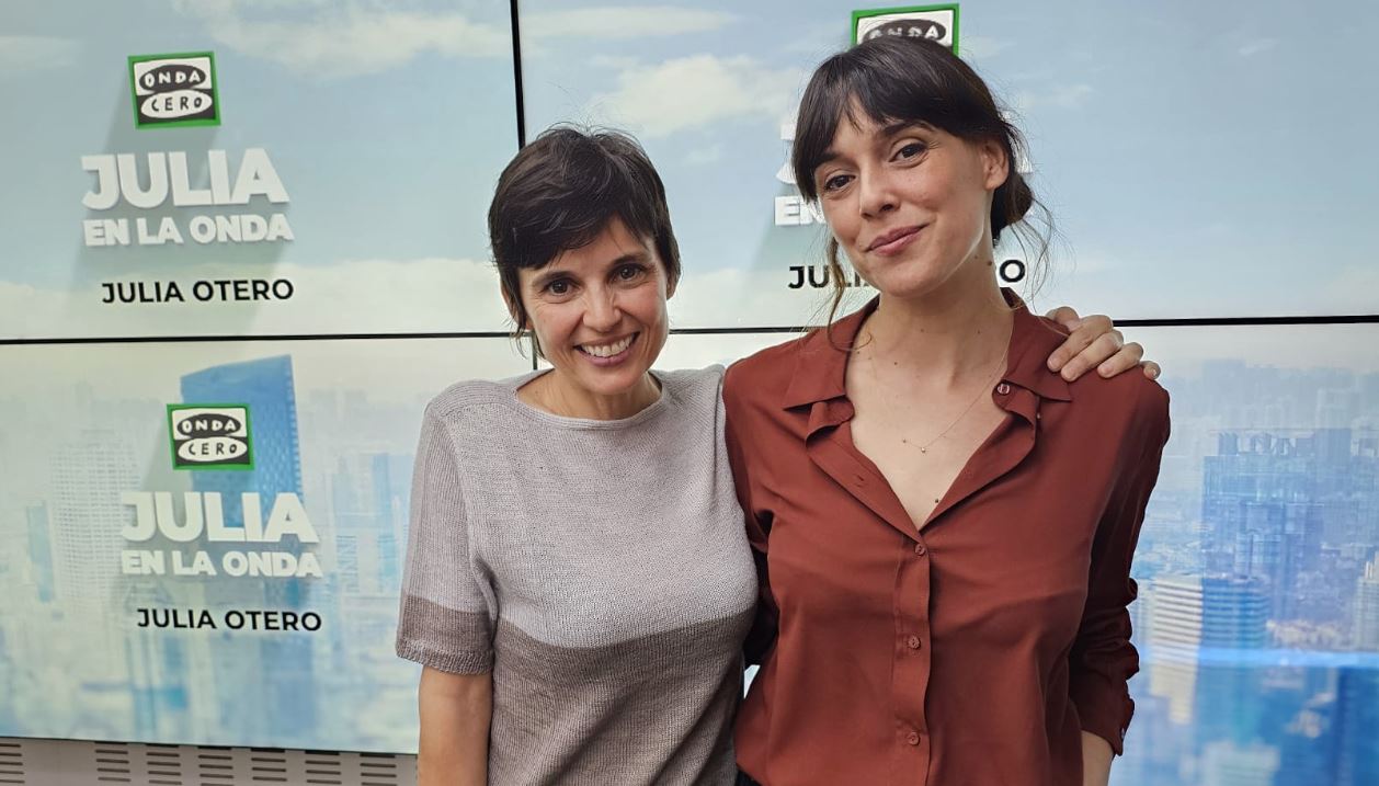 Elena Anaya y Belén Cuesta, sobre 'Las largas sombras': "Es un thriller con un plano psicológico muy interesante" Elena Anaya y Belén Cuesta, sobre 'Las largas sombras': "Es un thriller con un plano psicológico muy interesante"