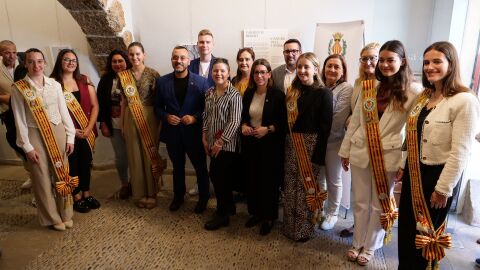 Carmen Miguel durante la inauguración de su exposición en la Casa de l´Oli. Carmen Miguel durante la inauguración de su exposición en la Casa de l´Oli.