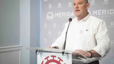 Julio César Fuster Julio César Fuster