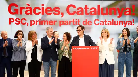 Salvador Illa en la sede del PSC tras la victoria en las elecciones catalanas Salvador Illa en la sede del PSC tras la victoria en las elecciones catalanas