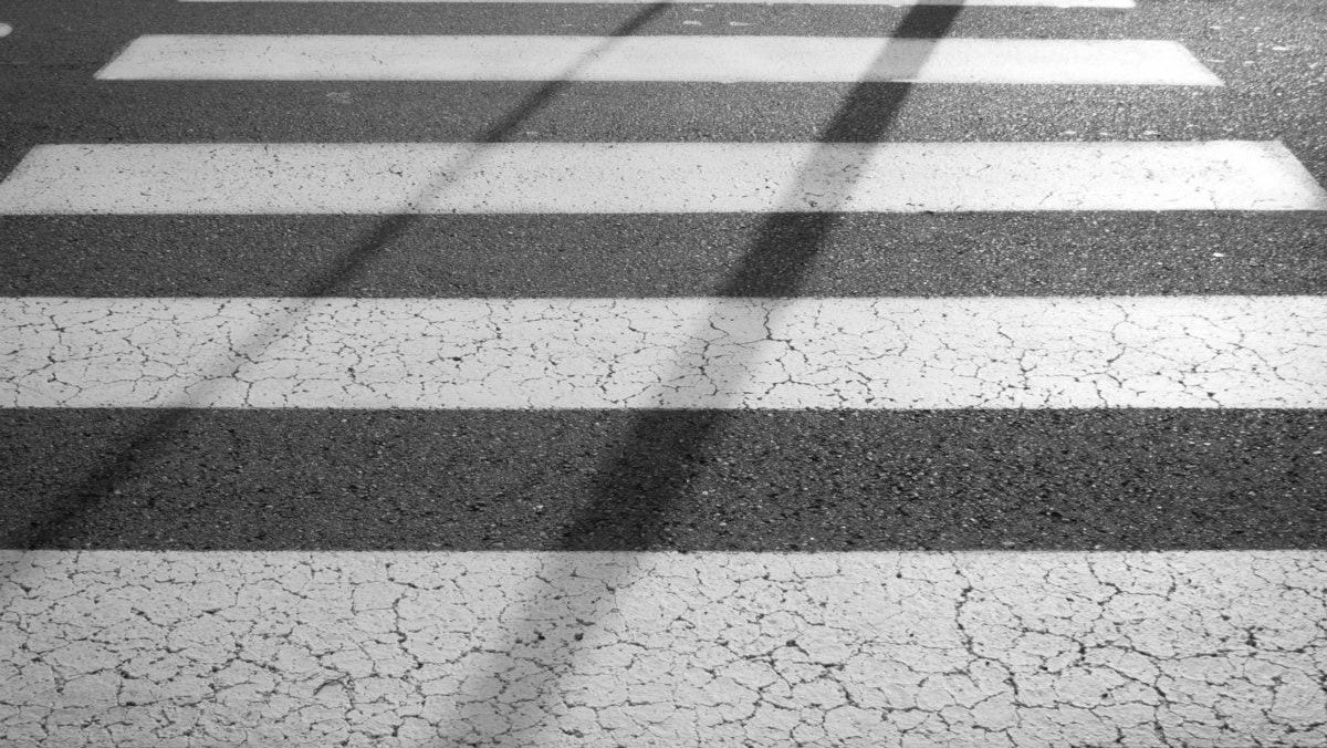 El Ayuntamiento completa la preferencia peatonal en toda Ciutat Vella tras señalizar 18 calles en la Xerea El Ayuntamiento completa la preferencia peatonal en toda Ciutat Vella tras señalizar 18 calles en la Xerea