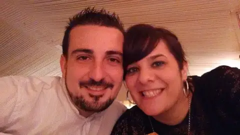 Adrián Fernández y su mujer, Sofia Parada Adrián Fernández y su mujer, Sofia Parada