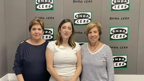 Arlene Iribarren, directora de Compañía de Teatro 360º, junto a Elvira López y Valentina Márquez de Ágora. Arlene Iribarren, directora de Compañía de Teatro 360º, junto a Elvira López y Valentina Márquez de Ágora.