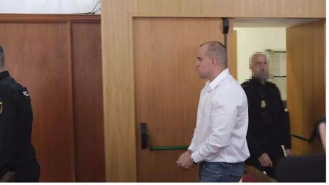 Primer d&iacute;a de juicio por el asesinato de Manuela Chavero.
